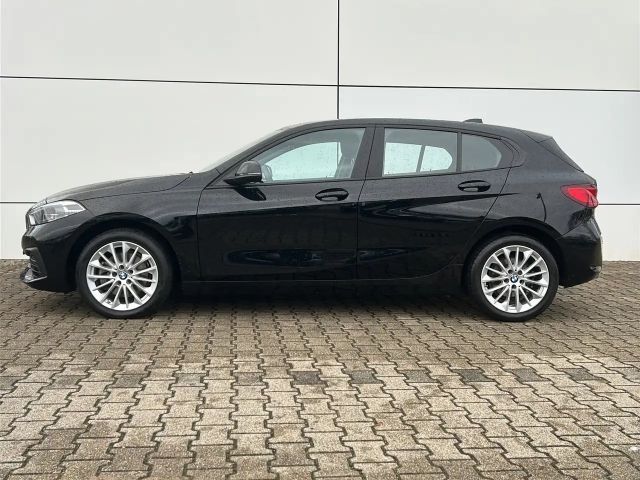 BMW 118 118d Sedan