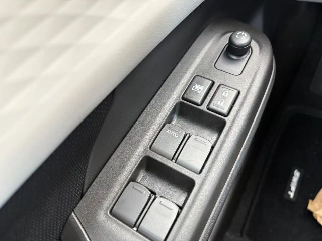 Suzuki Swift Comfort DualJet Hybrid