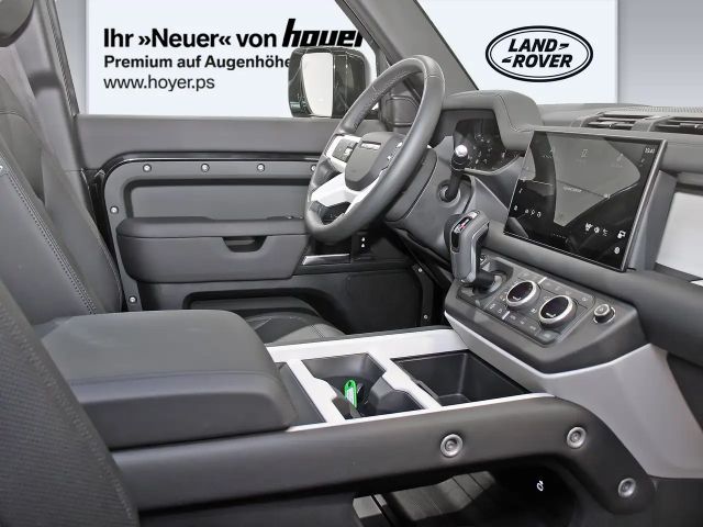 Land Rover Defender 110 D300 Dynamic SE