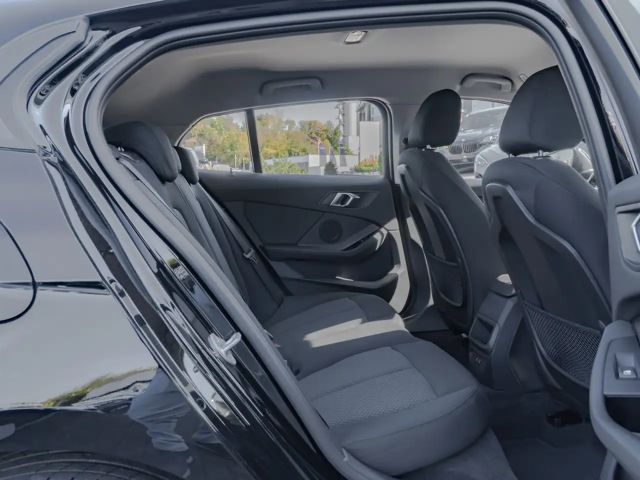 BMW 118 118i Advantage pakket Sedan