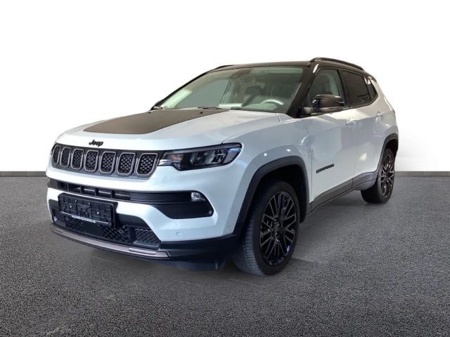 Jeep Compass Upland MHEV Panorama/LED/NAVI/GJR/Kamera