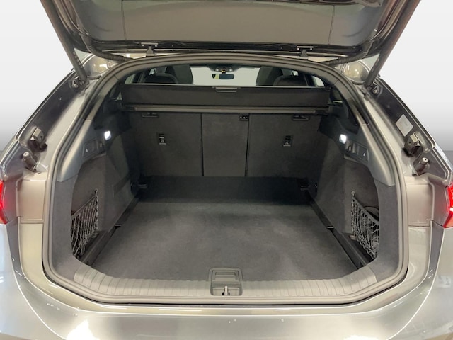 Audi A6 e-tron Avant Quattro