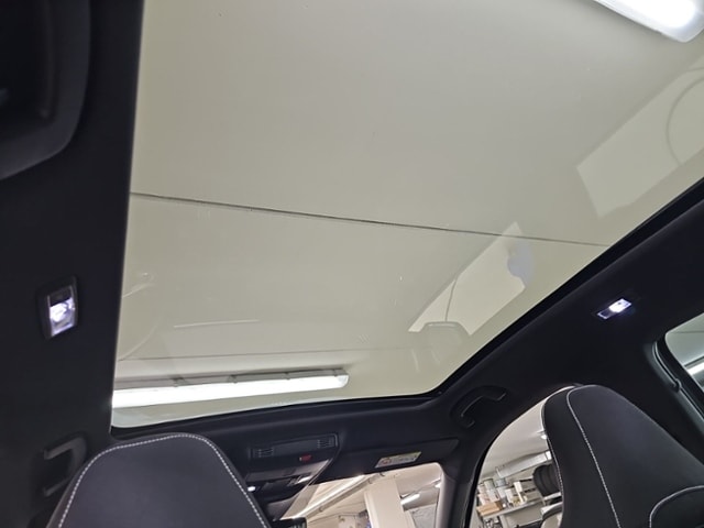 Skoda Kamiq 1,5 TSI DSG MATRIX PANO AHK PDC SHZ