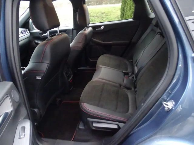 Ford Kuga Plug in Hybrid ST Line X