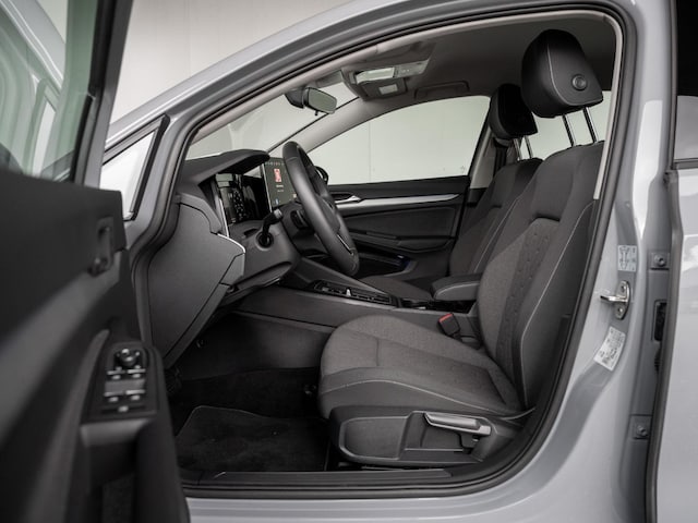 Volkswagen Golf 1.5 eTSI DSG Golf VIII Variant