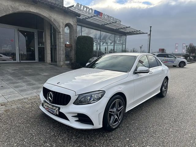 Mercedes-Benz C 220 4MATIC C 220 d Sedan