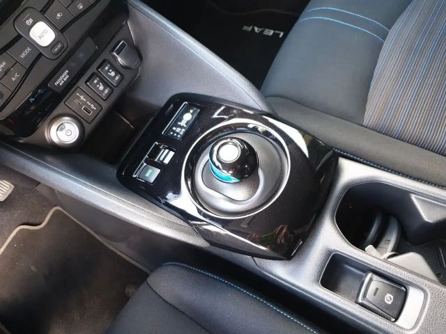 Nissan Leaf N-Connecta