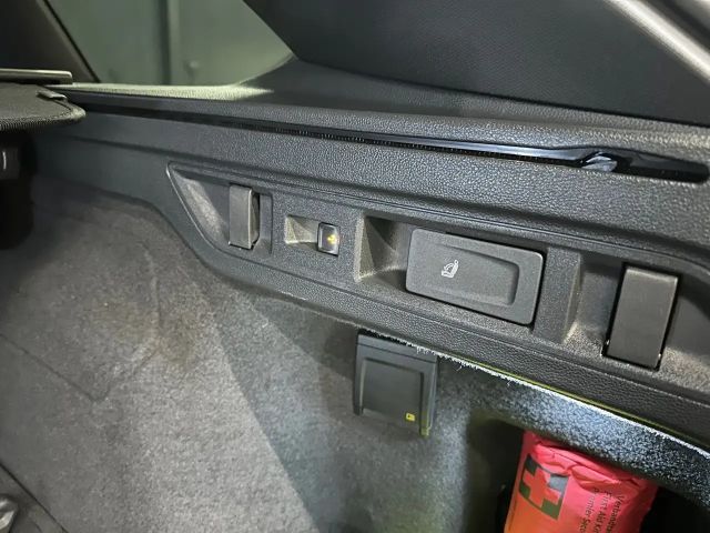 Volkswagen Passat 2.0 TDI R-Line Variant