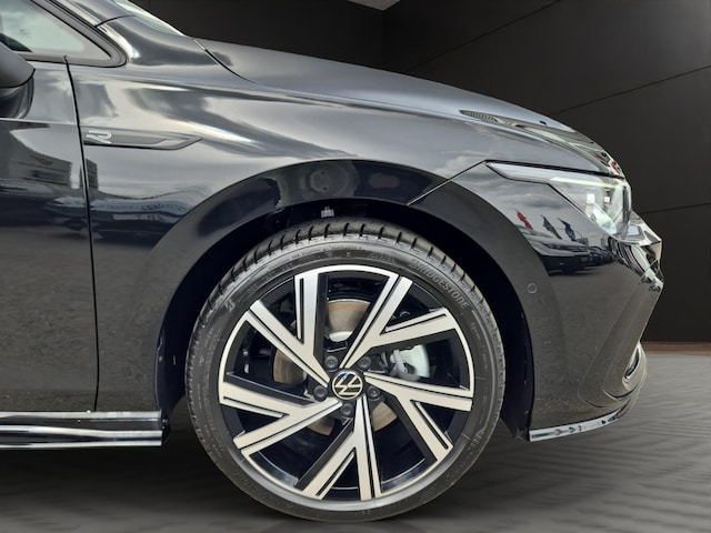 Volkswagen Golf 2.0 TDI DSG R-Line Variant