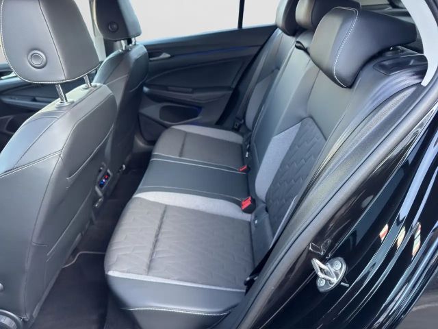 Volkswagen Golf 1.5 eTSI DSG Golf VIII