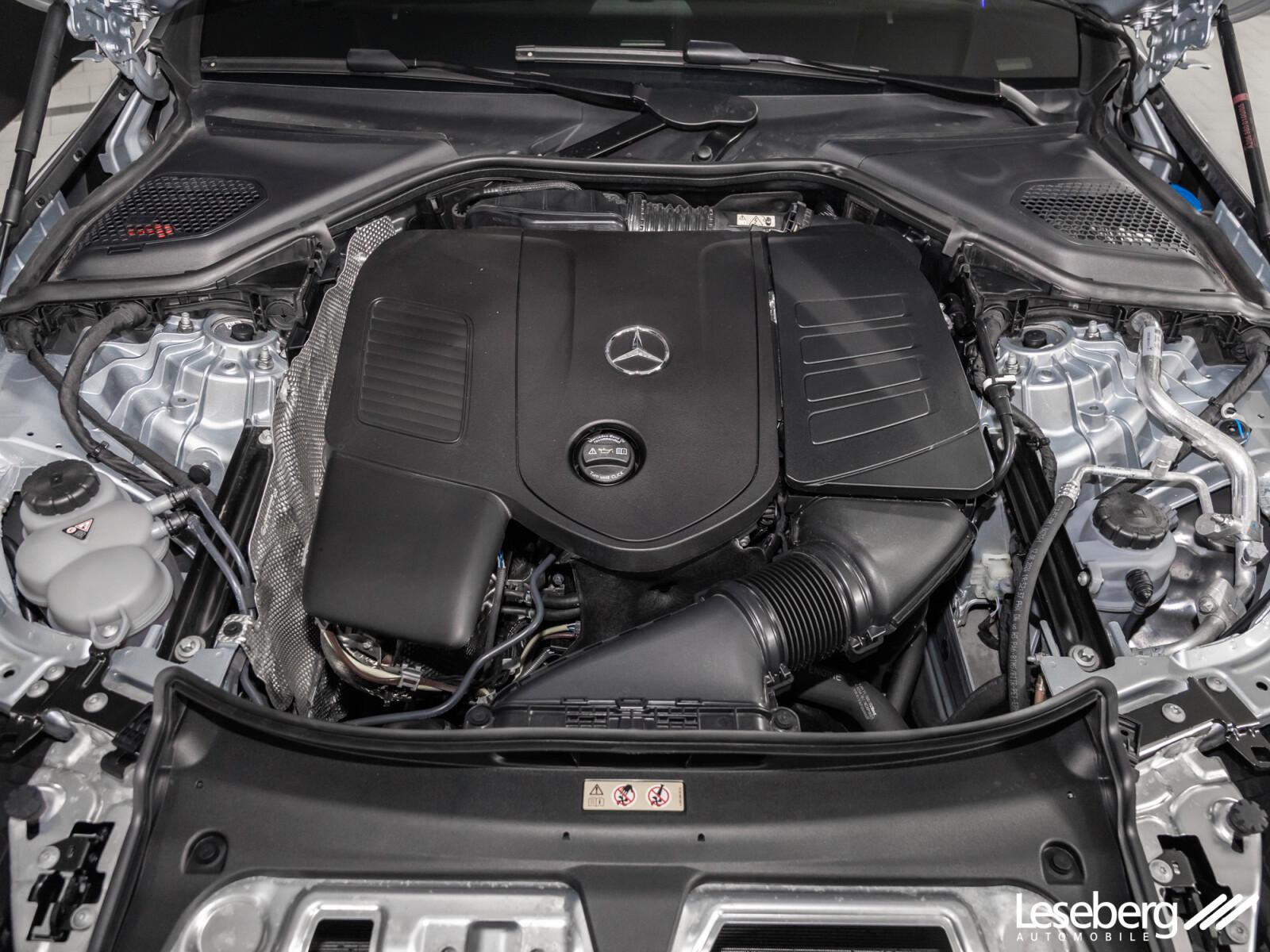 Mercedes-Benz E 200 AVANTGARDE Estate