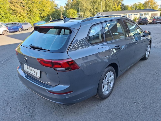 Volkswagen Golf Life Variant