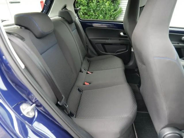 Volkswagen e-up! United 83PS 32,3 kWh