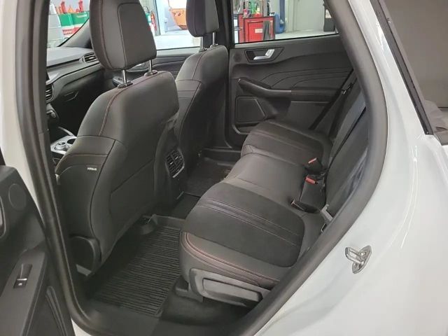 Ford Kuga Plug in Hybrid ST Line X