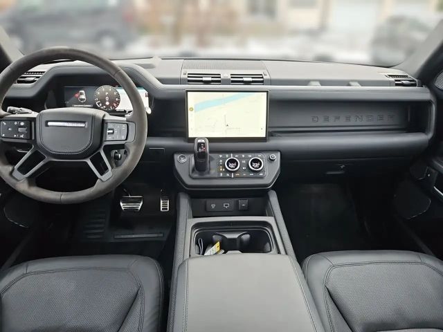 Land Rover Defender 110