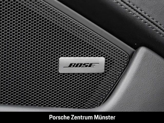 Porsche 992 Cabrio Carrera GTS