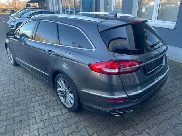 Ford Mondeo Vignale Wagon