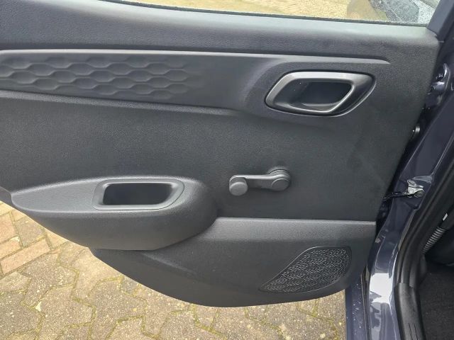 Hyundai i10 1.0 2WD Trend