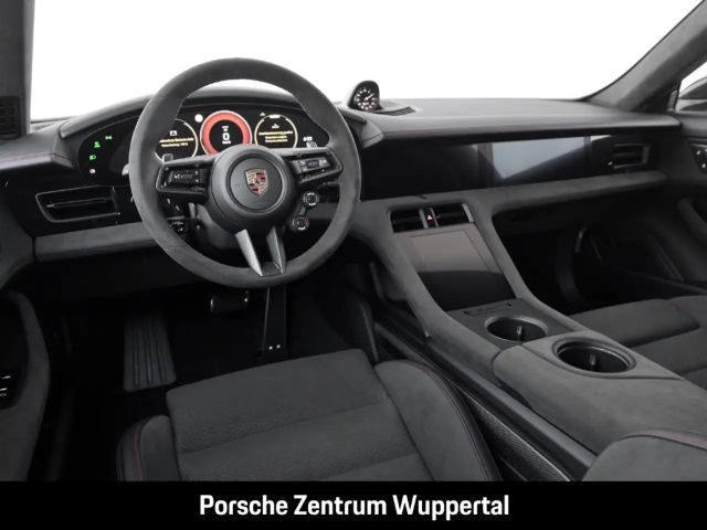 Porsche Taycan GTS Sport Turismo