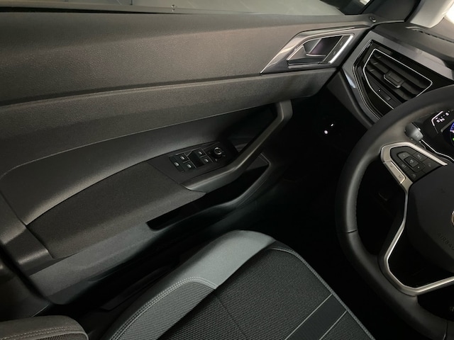 Volkswagen Polo 1.0 TSI DSG Style