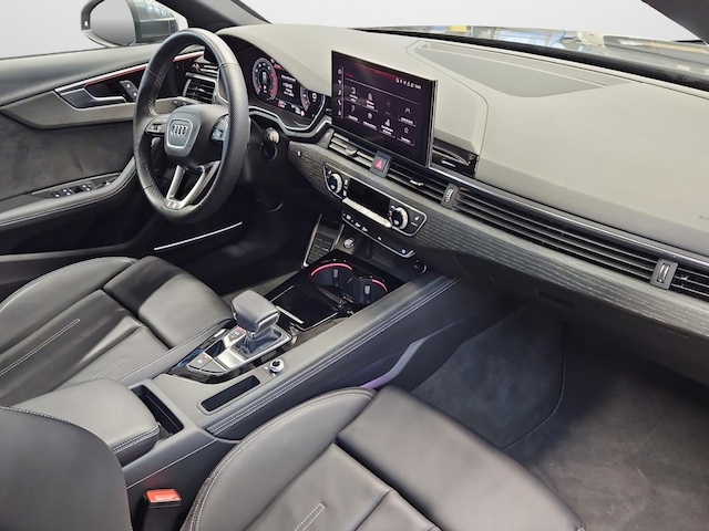 Audi A4 40 TFSI Avant S-Line S-Tronic