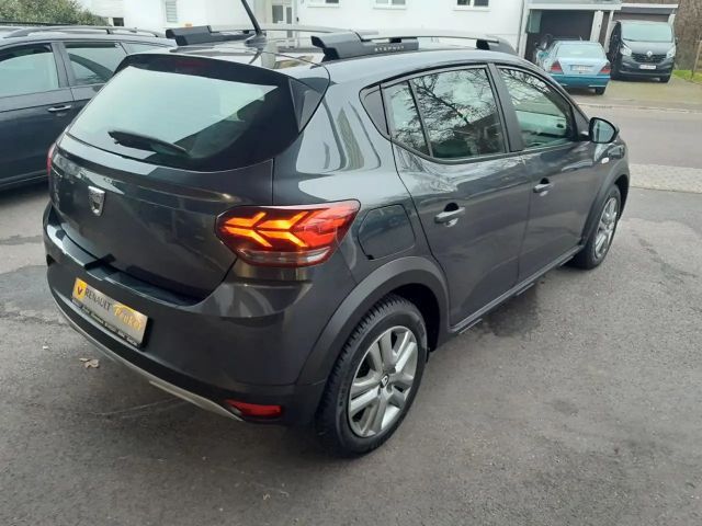 Dacia Sandero Comfort Stepway TCe 90