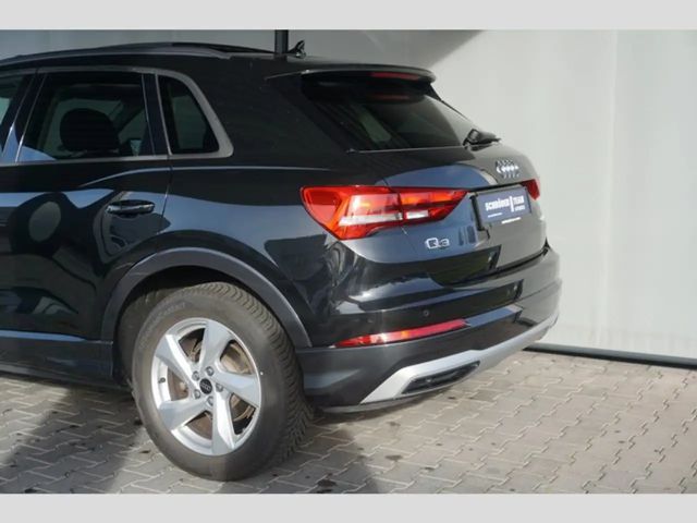 Audi Q3 35 TFSI S-Tronic