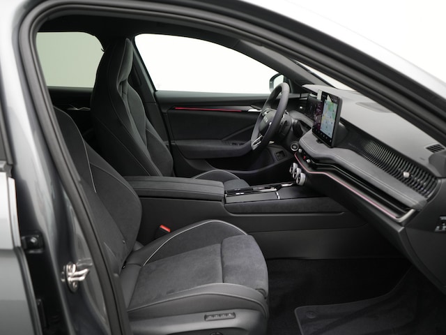 Skoda Superb Combi Sportline iV