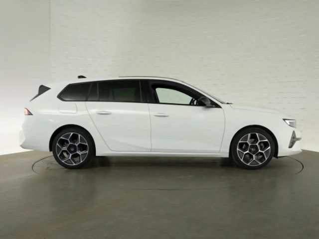 Opel Astra Sports Tourer Ultimate
