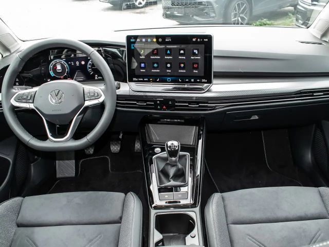 Volkswagen Golf 1.5 TSI Style