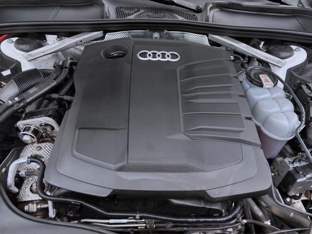 Audi A4 30 TDI Avant S-Line S-Tronic