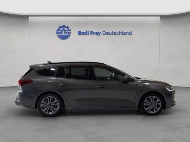 Ford Focus ST Line Wagon