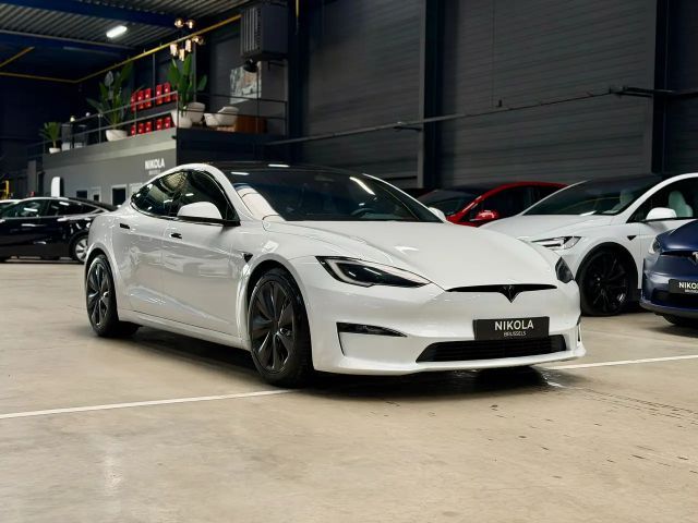 Tesla Model S AWD Long Range