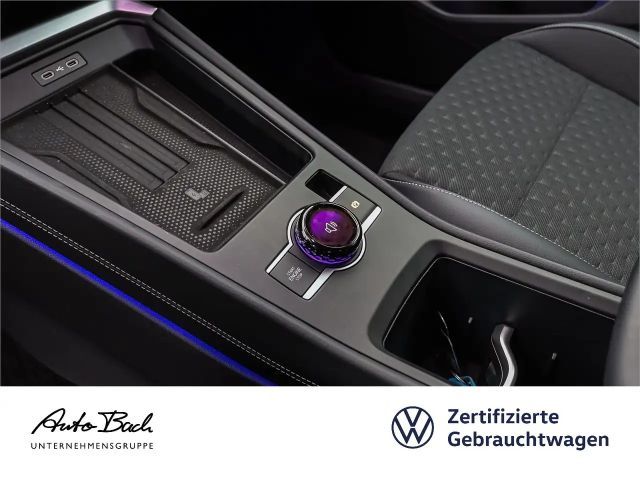 Volkswagen T-Roc 1.5 eTSI DSG R-Line