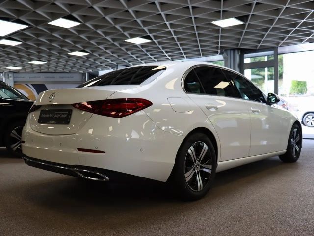Mercedes-Benz C 180 AVANTGARDE Sedan