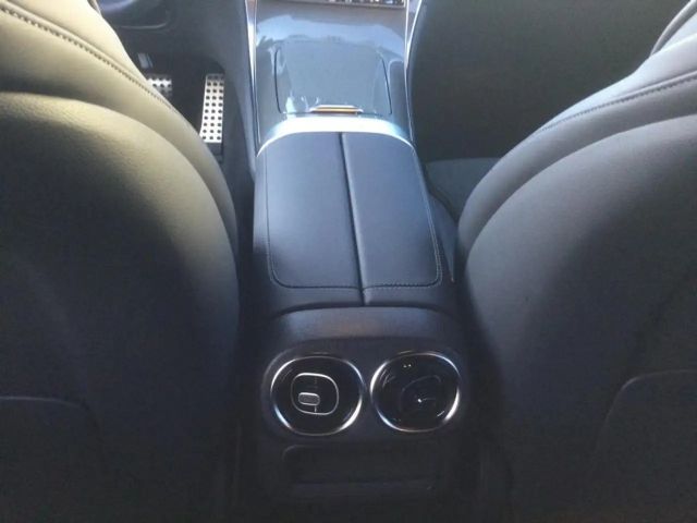 Mercedes-Benz GLC 200 4MATIC AMG Line