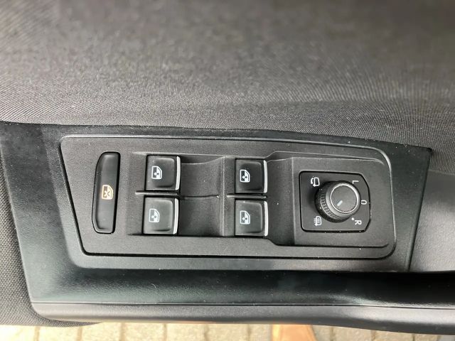 Volkswagen T-Roc TSi United