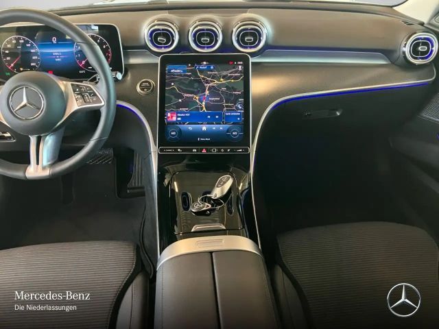 Mercedes-Benz C 180 AVANTGARDE Sedan