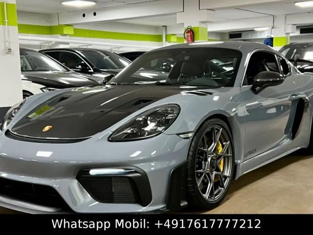 Porsche Cayman Coupé