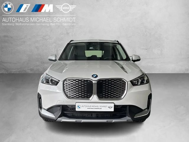 BMW iX1 Comfort pakket eDrive20