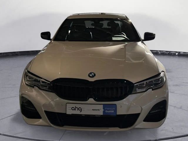 BMW 330 330i M-Sport Sedan