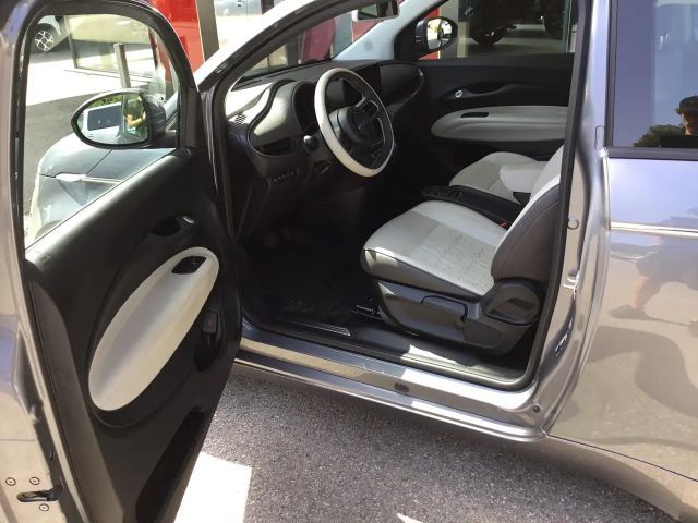 Fiat 500e 42 kWh La Prima