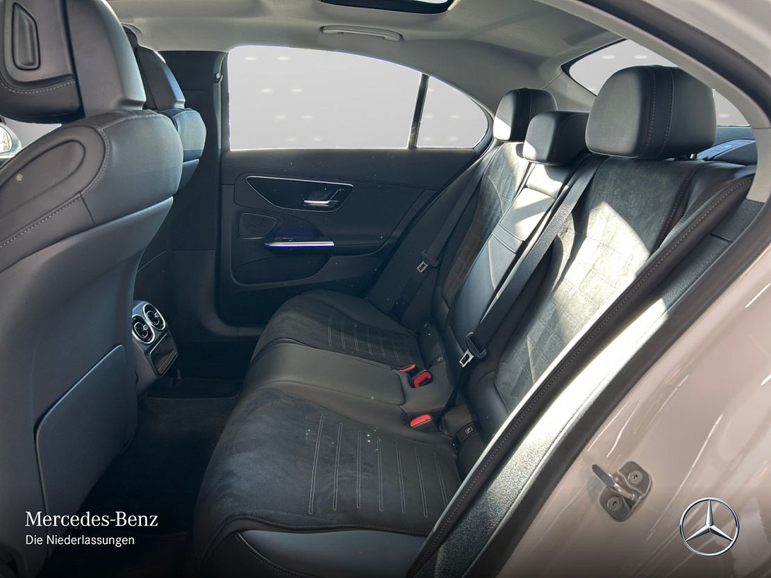 Mercedes-Benz C 180 Sedan