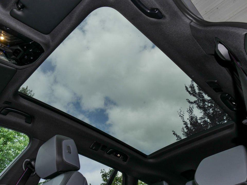 BMW i5 M60 Touring xDrive