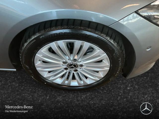 Mercedes-Benz C 180 AVANTGARDE Sedan