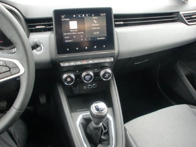 Mitsubishi Colt Plus