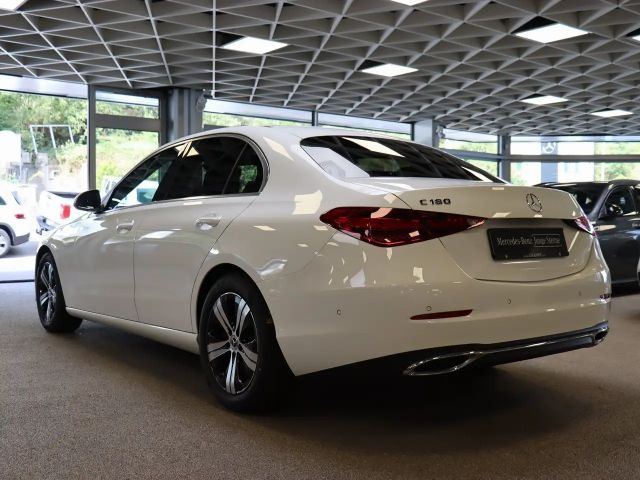 Mercedes-Benz C 180 AVANTGARDE Sedan