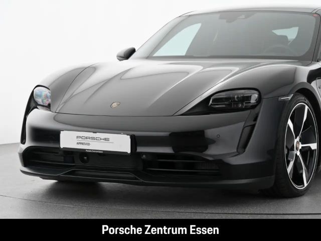 Porsche Taycan Abstand. Luftfederung, Bose,OnBoard 22KW