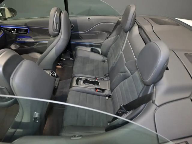 Mercedes-Benz CLE 200 4MATIC AMG Line