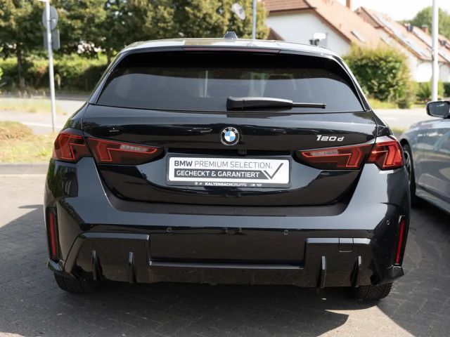 BMW 120 120d M-Sport Sedan